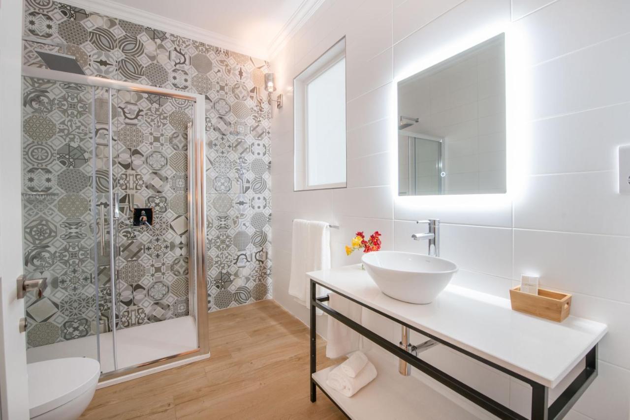 Georges Boutique Living Hotel Xaghra Exterior photo