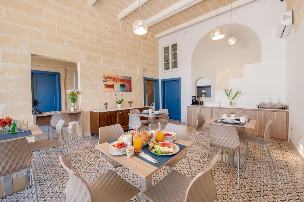 Georges Boutique Living Hotel Xaghra Exterior photo