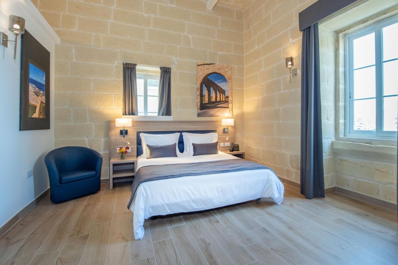 Georges Boutique Living Hotel Xaghra Exterior photo